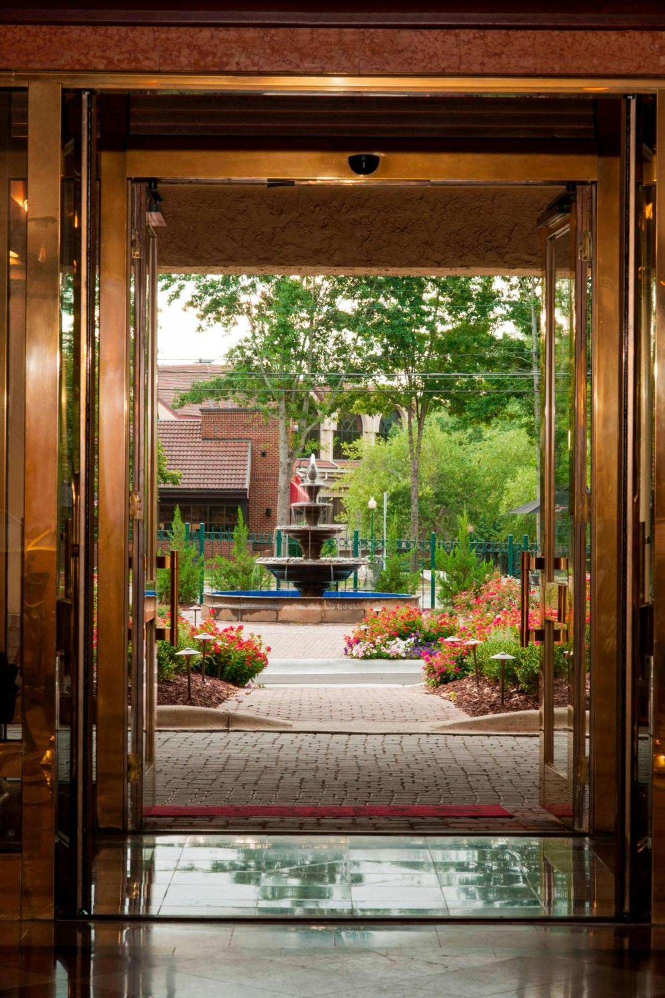 The Siena Hotel, Autograph Collection Chapel Hill Exterior photo